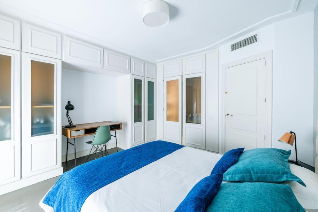 마드리드 Amazing Flat 5 Balconies In Chueca - Gran Via 아파트 외부 사진